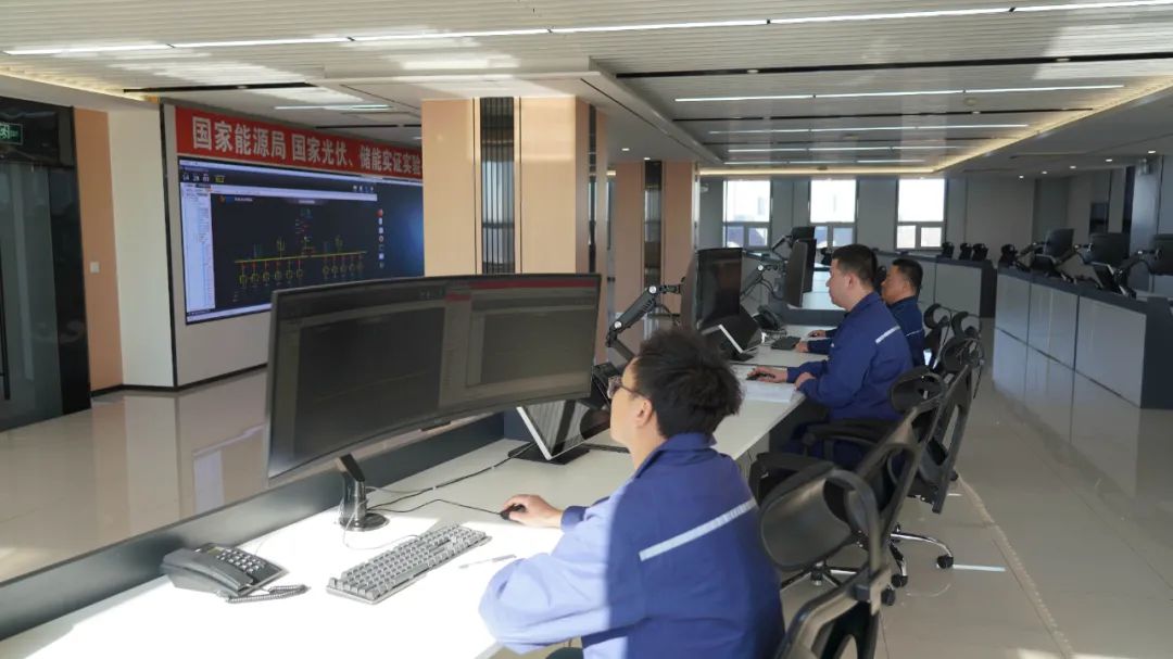 儲能資訊  全球首個(gè)光伏、儲能戶外實(shí)證實(shí)驗(yàn)平臺2022年度數(shù)據(jù)成果發(fā)布3.jpg